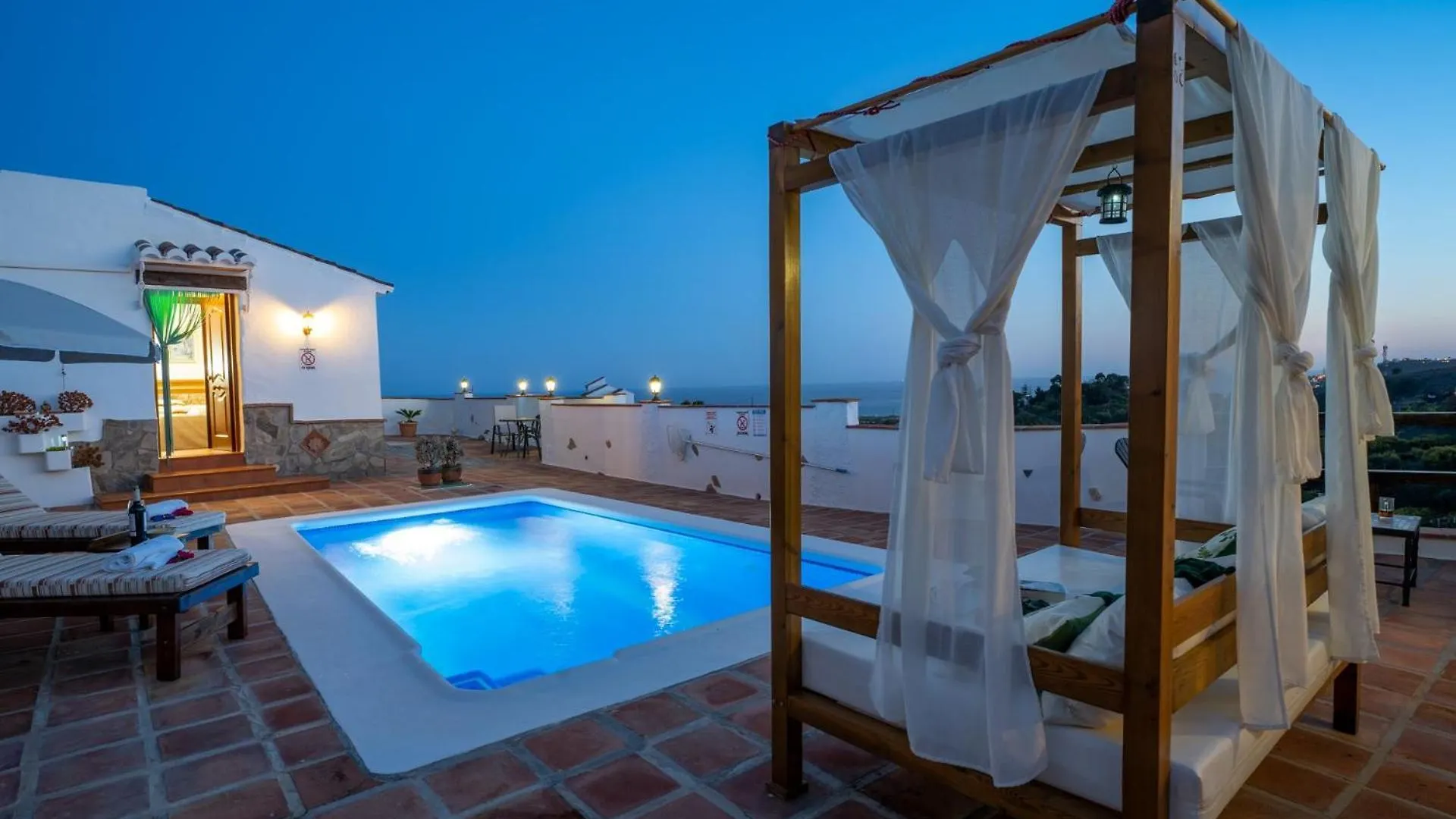 Дом отдыха Casa Herrero Нерха